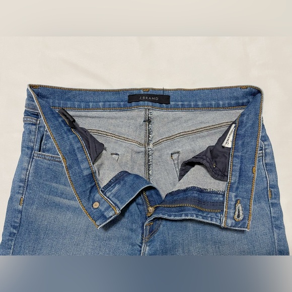 J Brand Ruby High Rise Cropped Cigarette Jeans - Picture 6 of 14